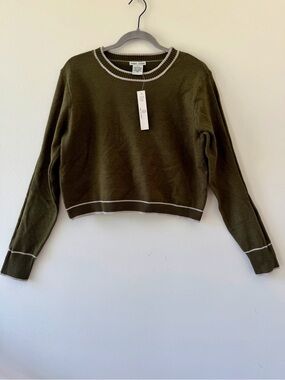 Sweet Romeo cropped crewneck sweater
